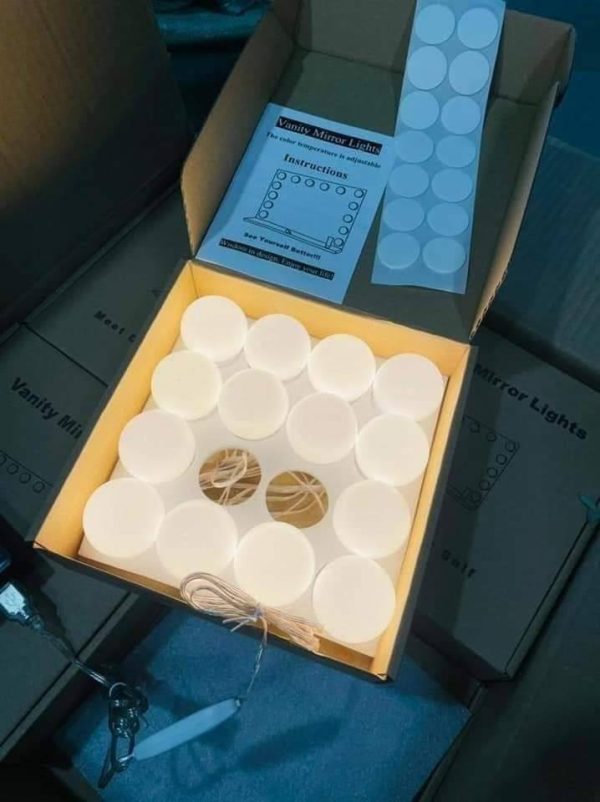 𝐕𝐚𝐧𝐢𝐭𝐲 𝐌𝐢𝐫𝐫𝐨𝐫 Led 𝐋𝐢𝐠𝐡𝐭𝐬 - Image 2